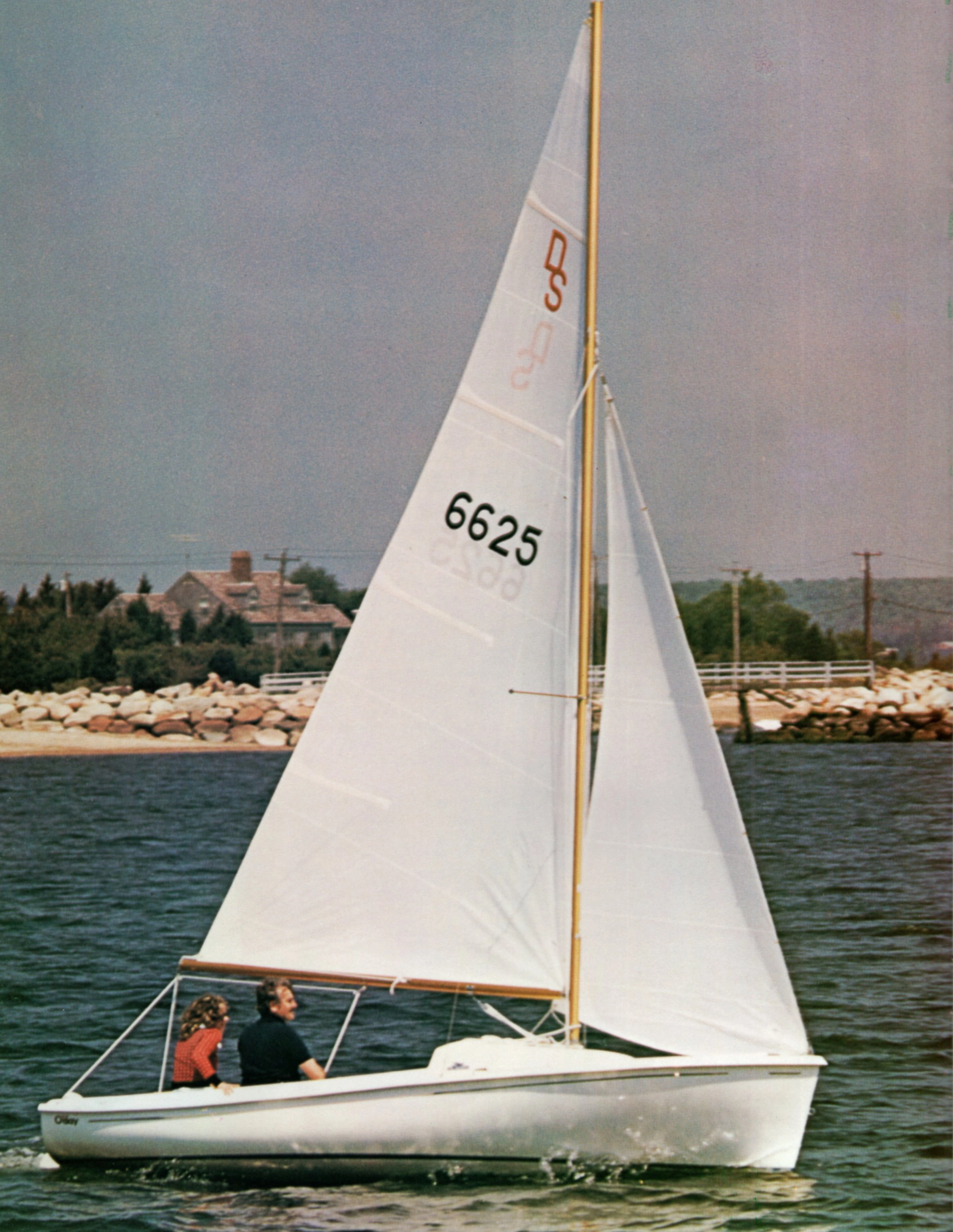 O'Day Daysailer II