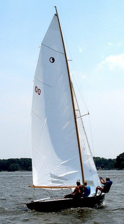 CHESAPEAKE 32