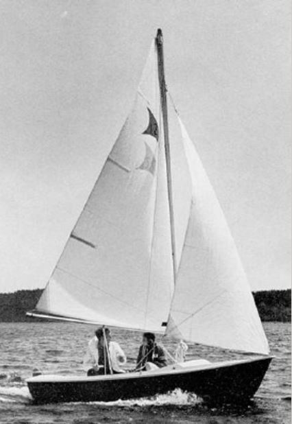 Paceship P 12 (Oak Island 12)